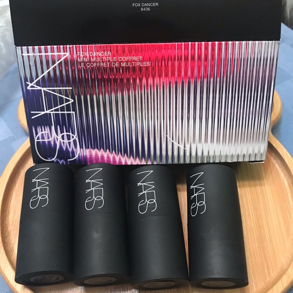 Nars multiples